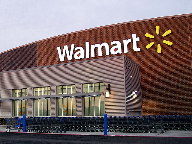 walmart’s-full-year-projection-to-climb-higher-on-the-back-of-essential-goods-demand