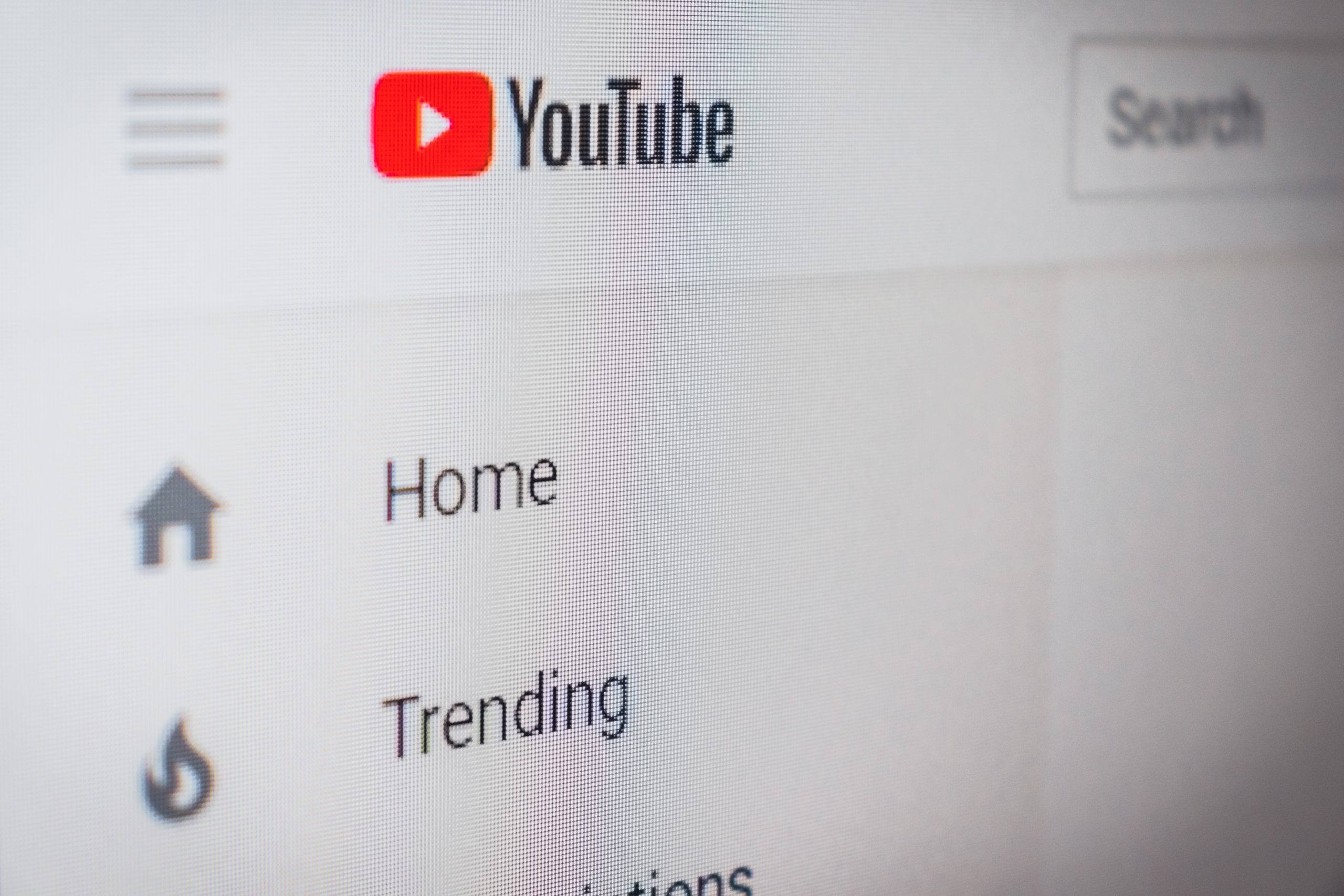 youtube-advertisers-accused-of-data-harvesting-from-minors-firmly-denied-by-google